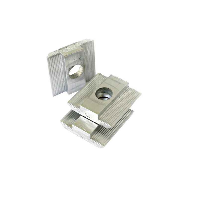 Прижим міжмодульний для кріплення сонячних панелей 30 мм